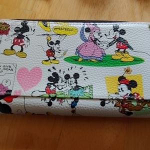 Disney Parks wallet purse Mickey Mouse